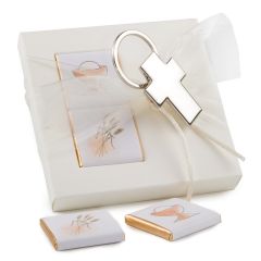 Llavero metal cruz en caja 2 chocolatinas