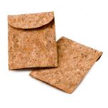 Estuche de corcho con cierre velcro 7x9cm., min.12