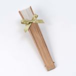Abanico blanco madera natural adornado lazo verde, min.6